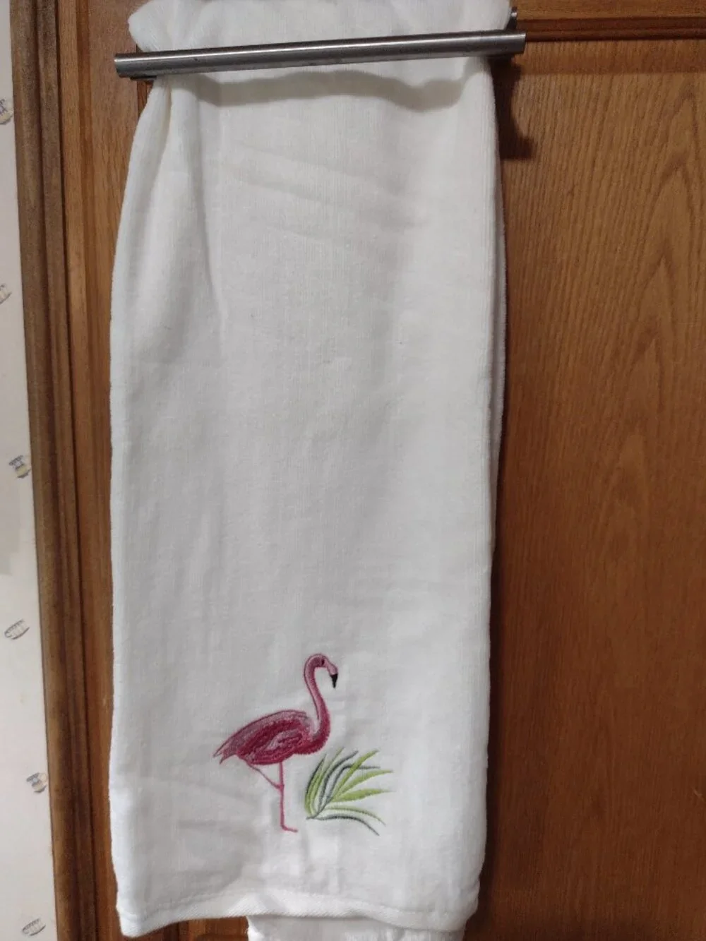 Better Home Pink Flamingo Soft Luxury Decorative Set of 3 Towels